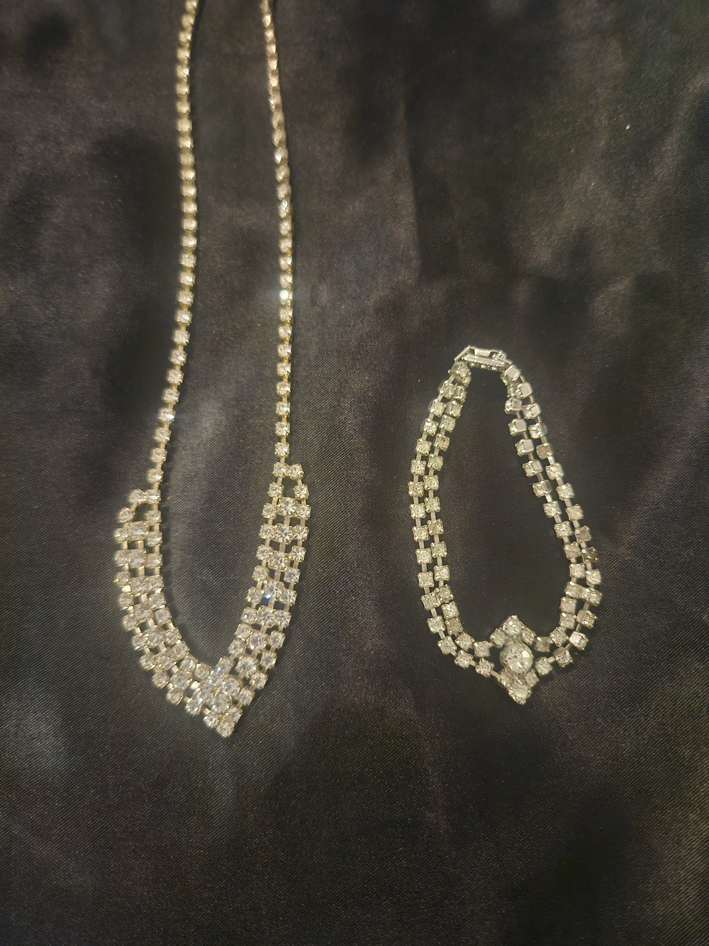 Crystal Rhinestone Necklace and Bracelet Set